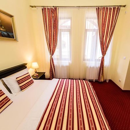 Apartament Baroc Timisoara Luaran gambar