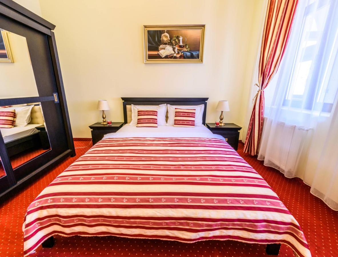 Apartament Baroc Timisoara Luaran gambar