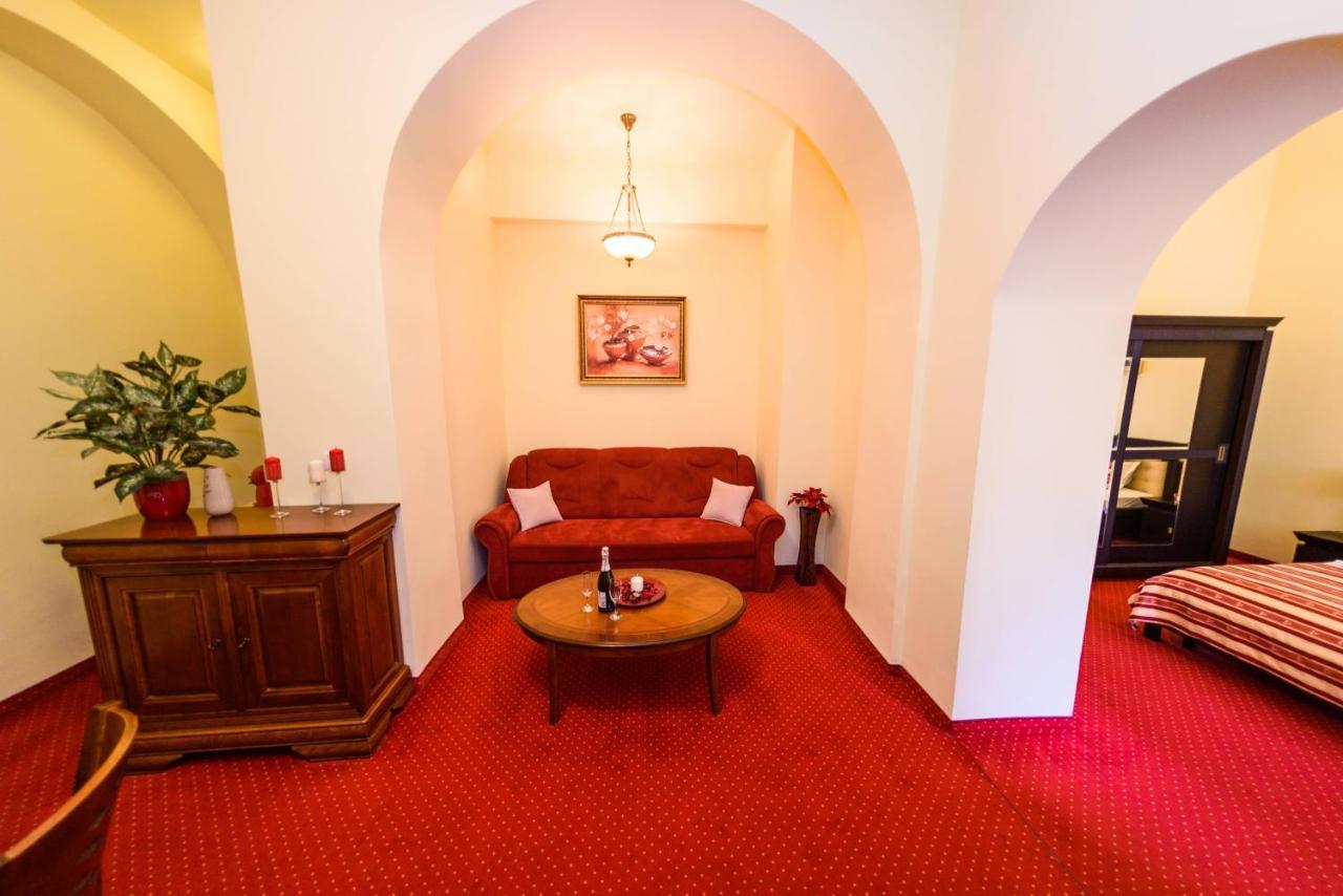 Apartament Baroc Timisoara Luaran gambar